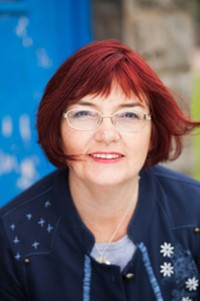 Claire Fayers