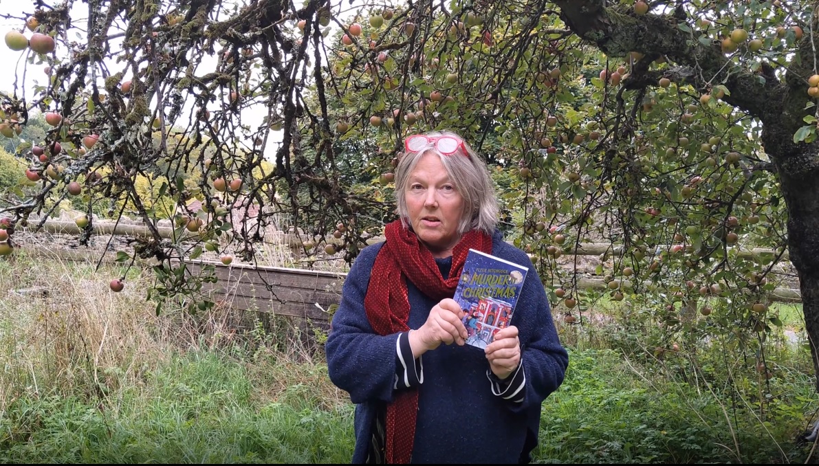 Fleur Hitchcock's Top Tips for Writing Seasonal Settings