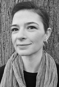Elen Caldecott