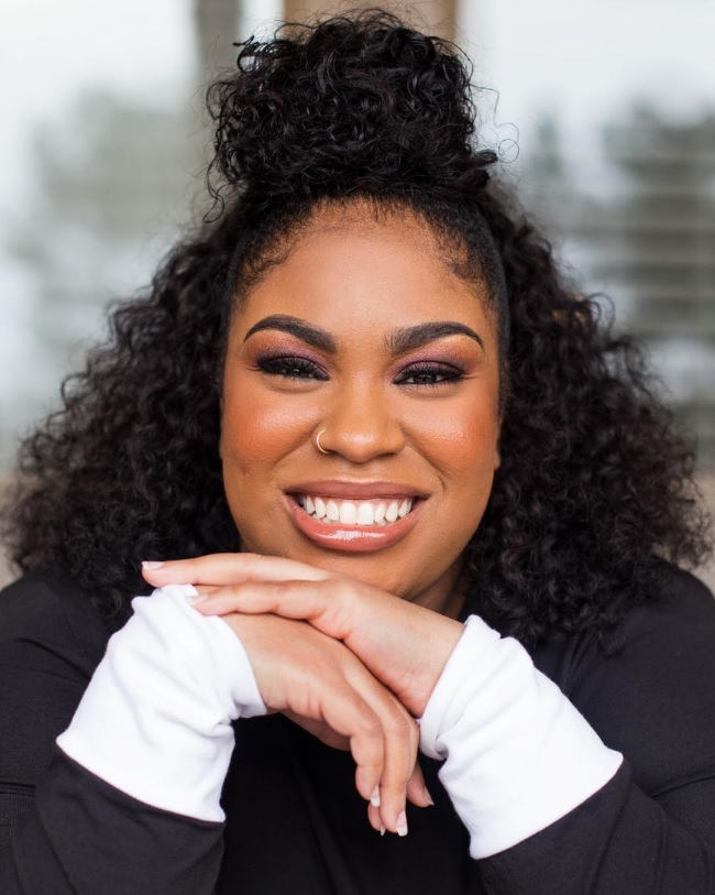 Angie Thomas event for young writers