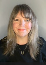 Fiona Lumbers: Celebrating children's imagination in Mo's Stick